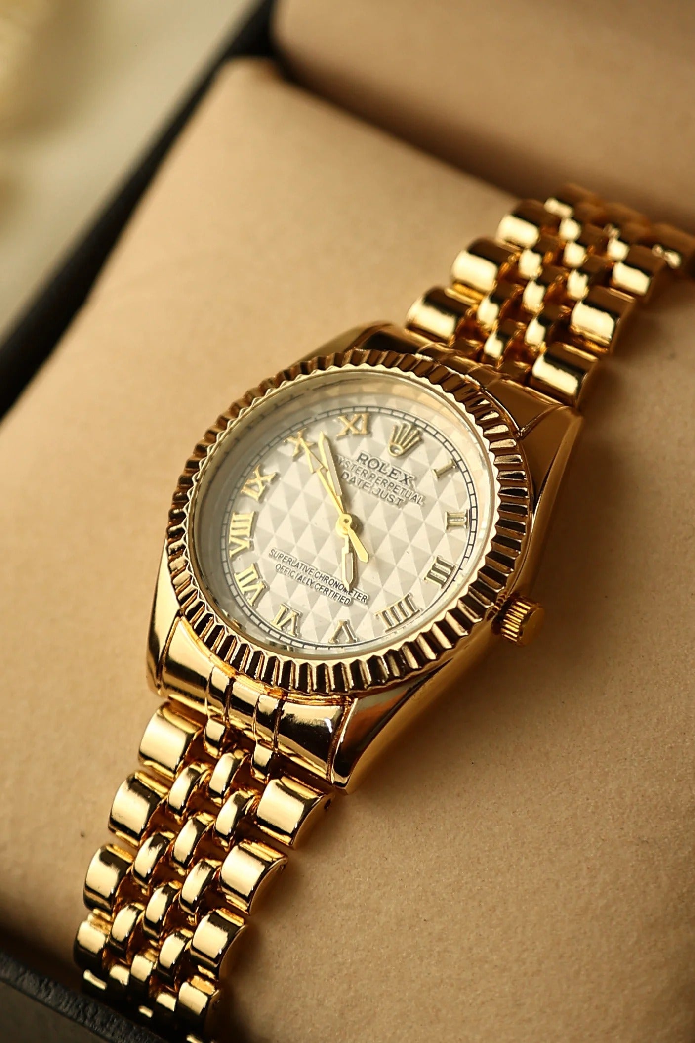 Rx oyster roman golden